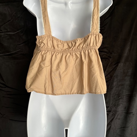Moon River Eyelet Khaki crop top juniors size L - Picture 7 of 8